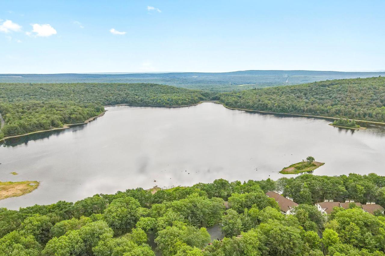 Big Boulder Lake Townhome Лейк-Гармоні Екстер'єр фото
